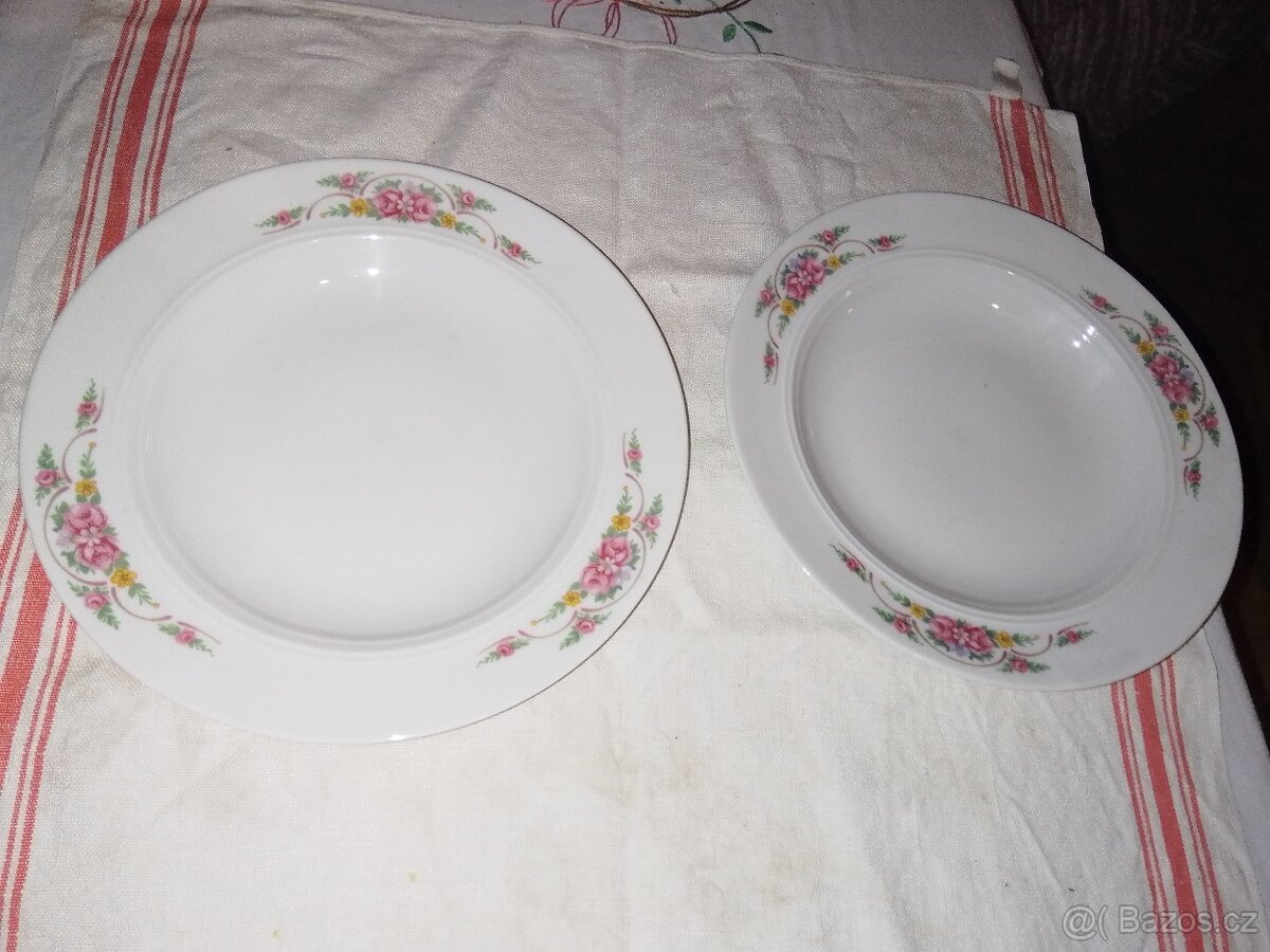 talíře - 2