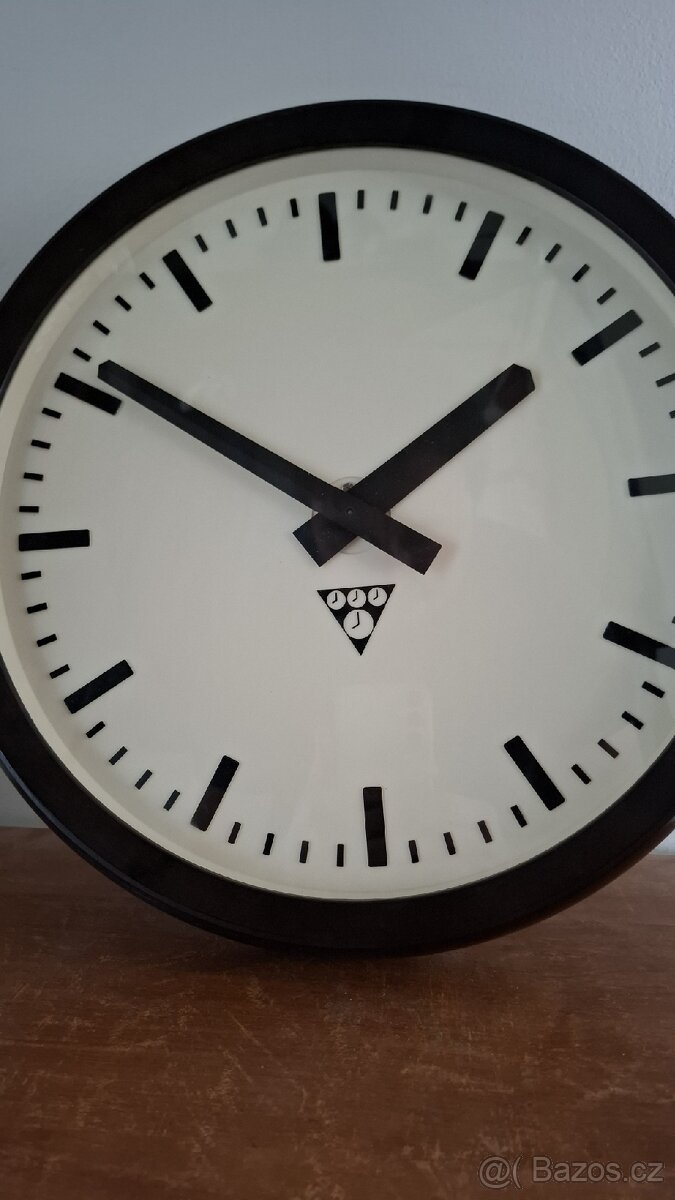 Hodiny Pragotron 37cm - funkcni - 2