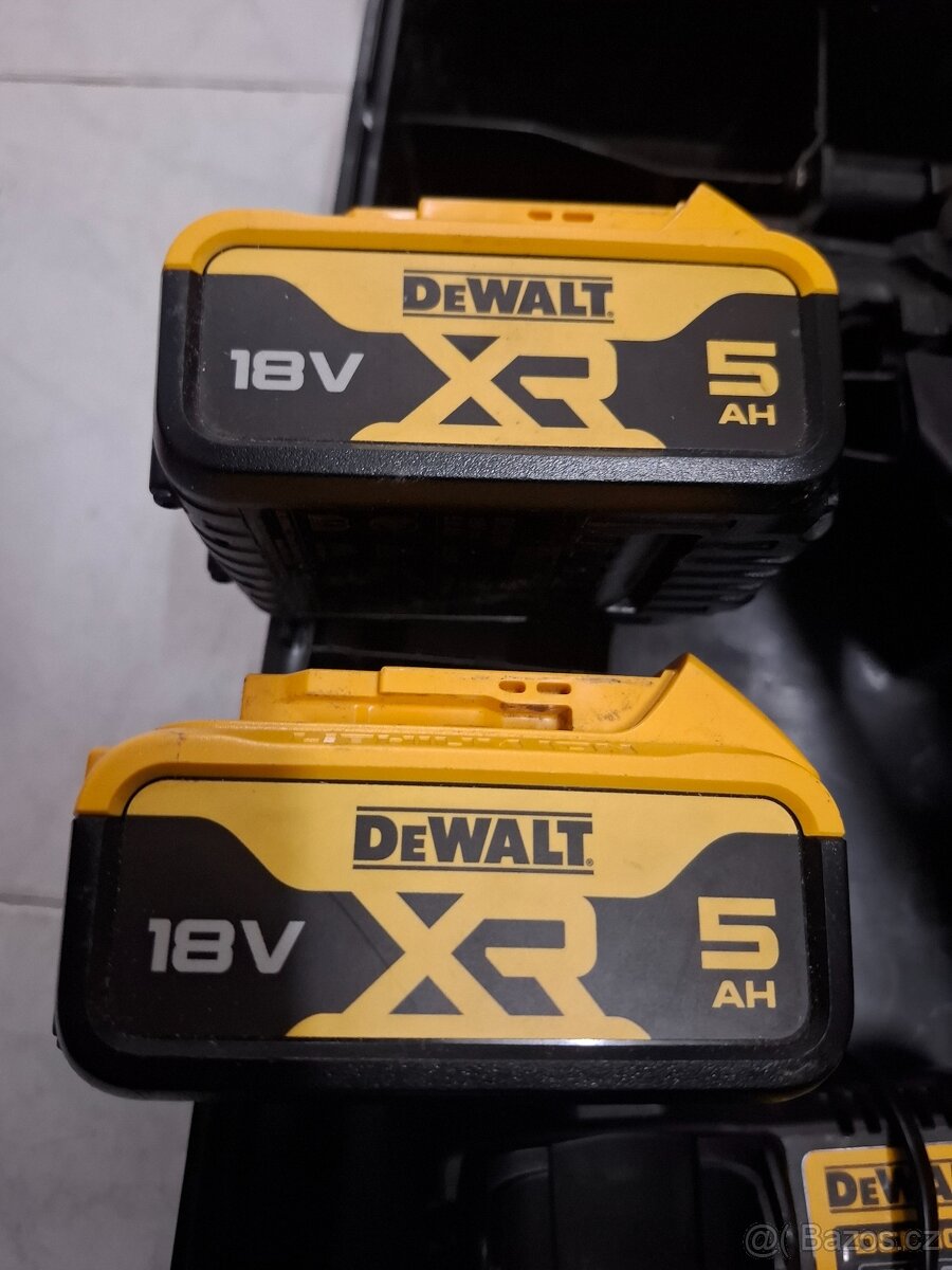 DeWALT DCN930P2 Aku hřebíkovačka - 2