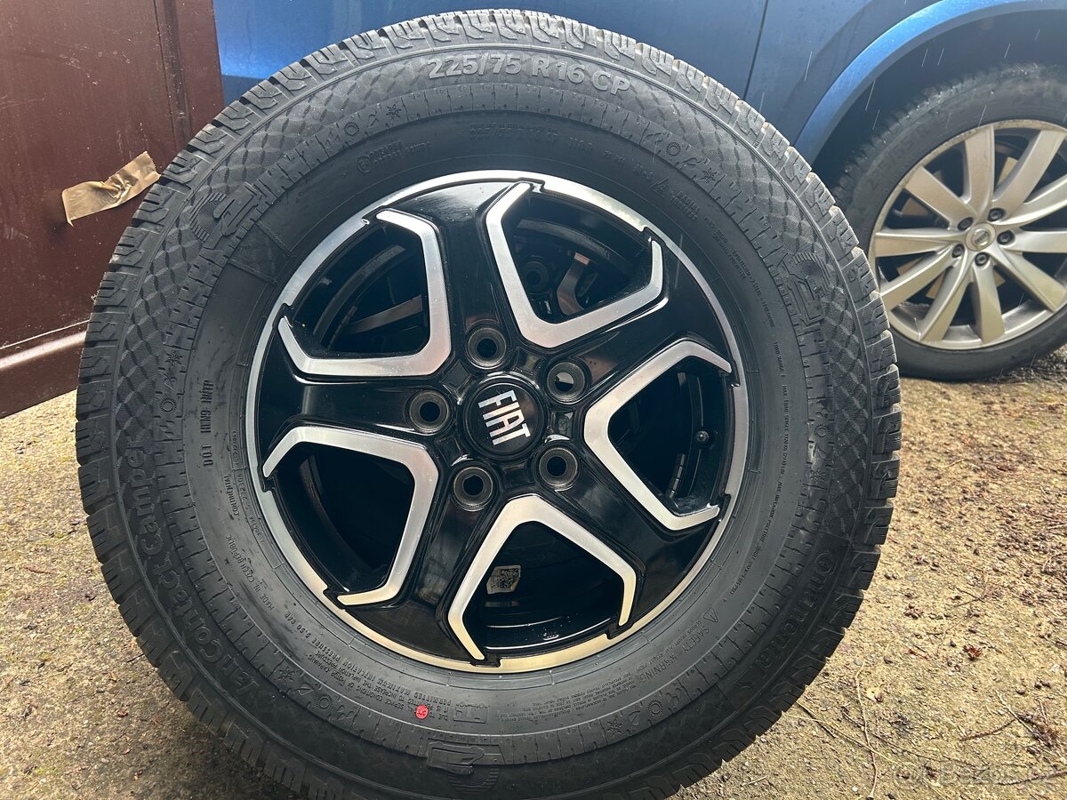 Fiat Ducato alukola Continental 225 75 17 - 2