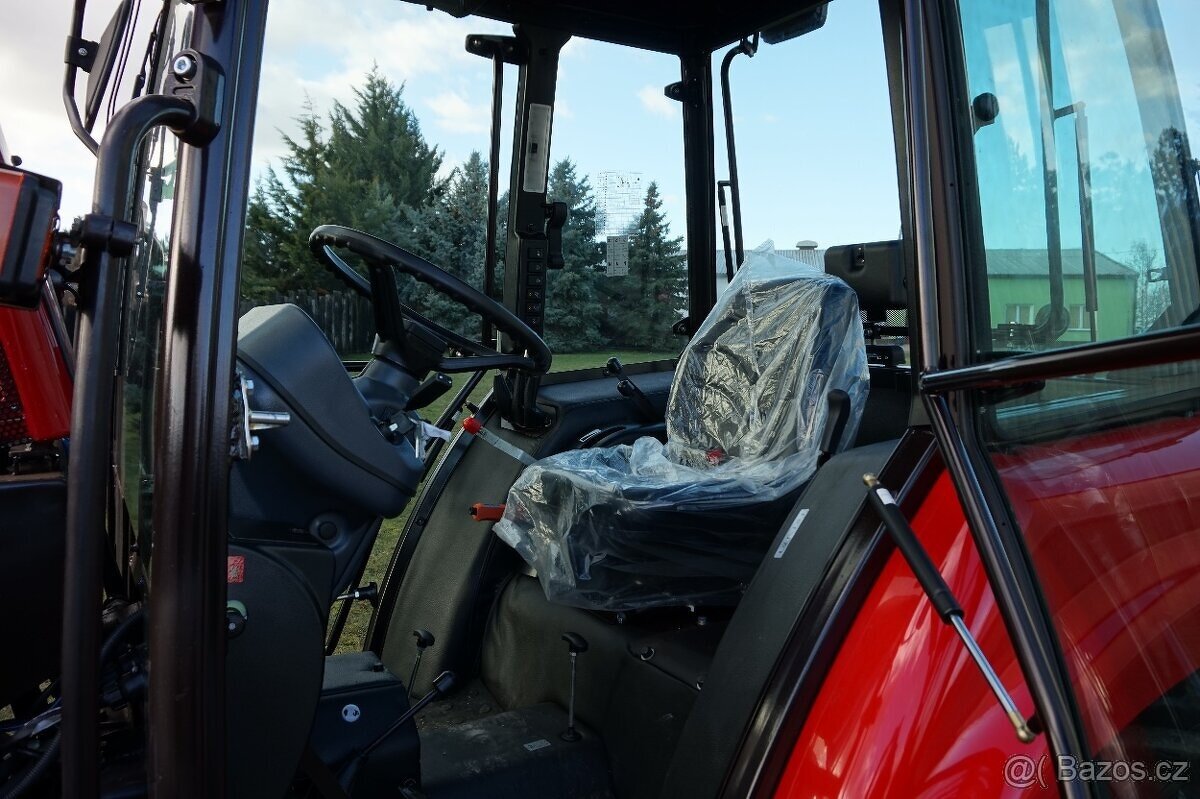 traktor Bělorus - 2