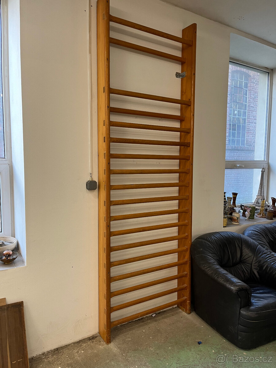 Žebřiny-ribstole - 2