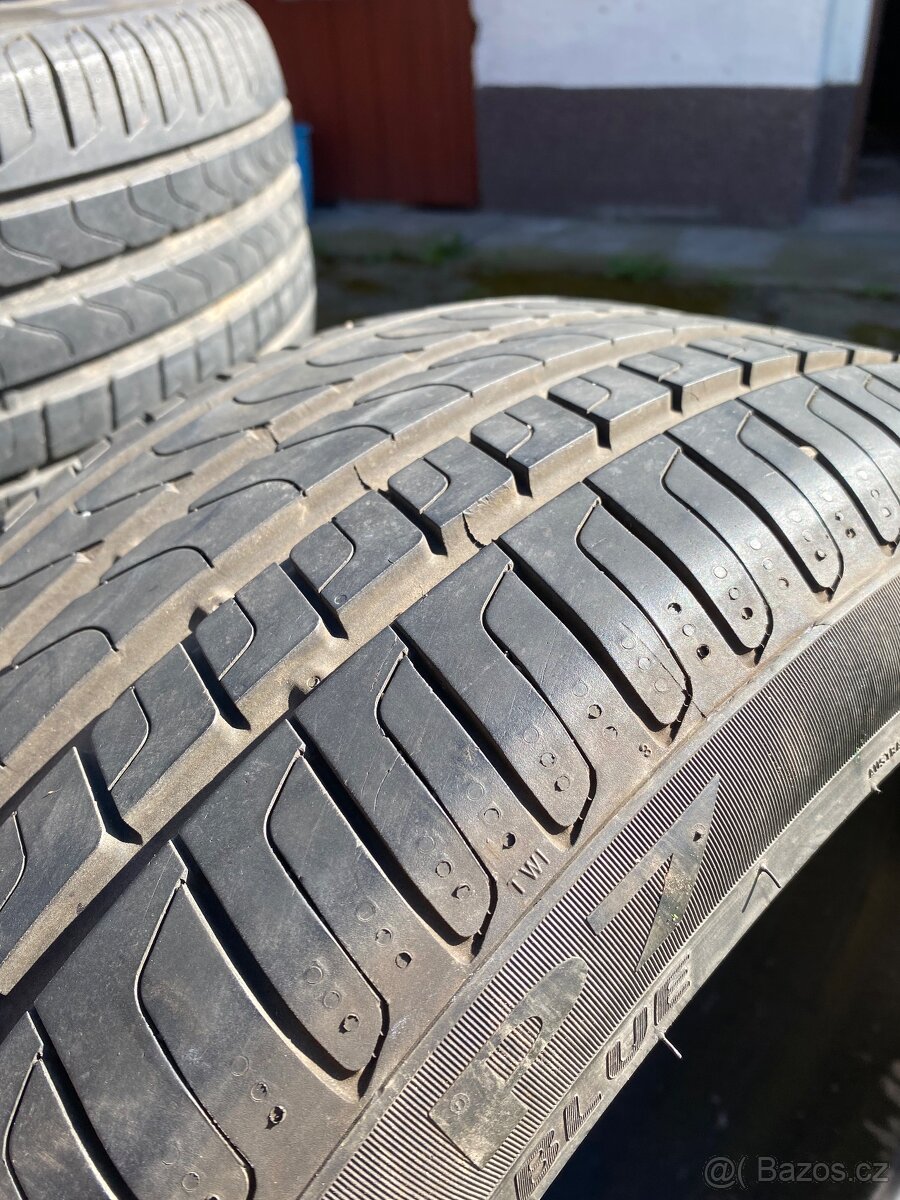 Letní pneumatiky 235/40 R18 - 2