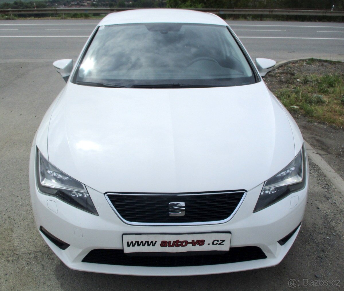 Seat Leon 1,2 TSi 77kW STYLE FULL LED - 2