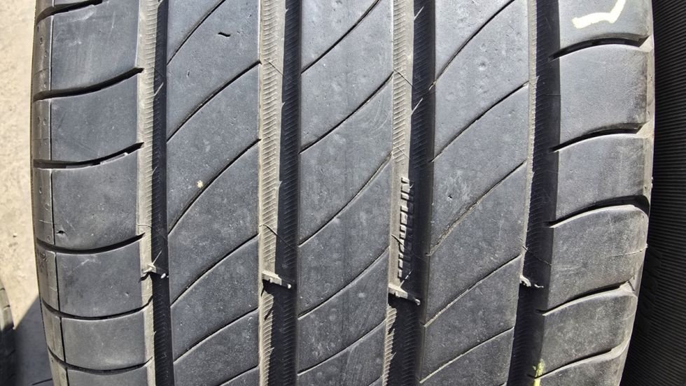 Letní pneumatiky 225/45/17 Michelin - 2