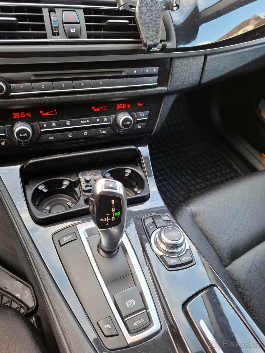 BMW Seria 5 Touring (F11) - 2