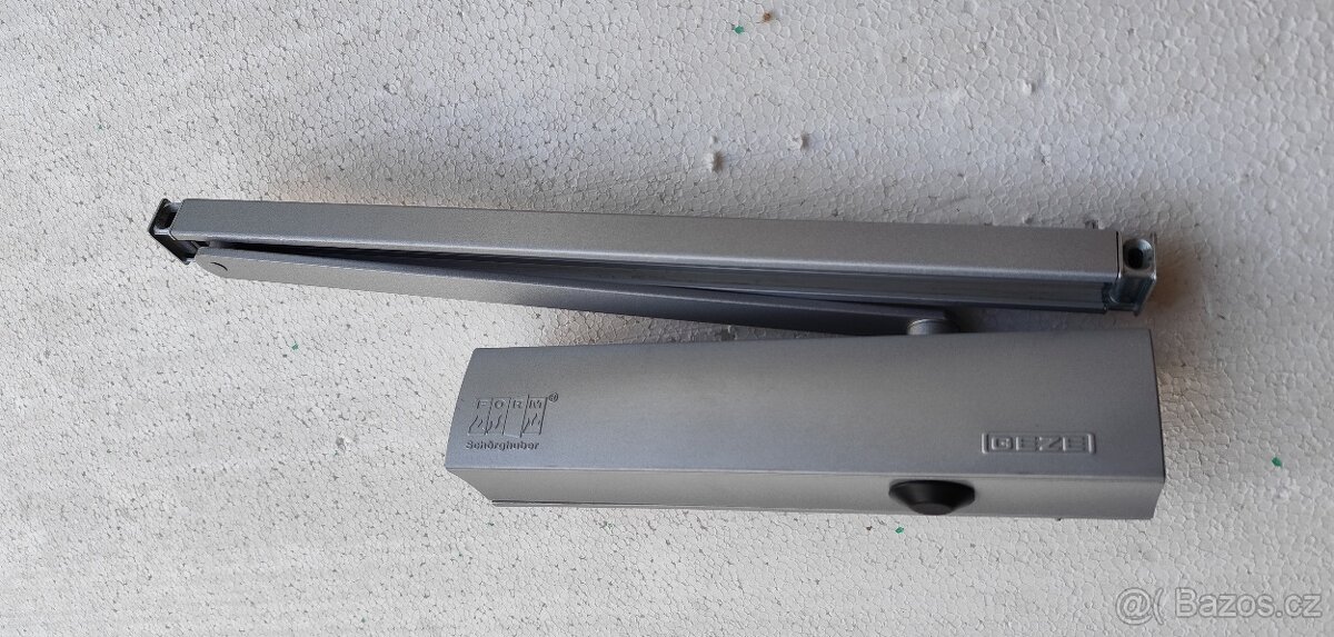 GEZE TS 5000 - zavírač dveří - 2