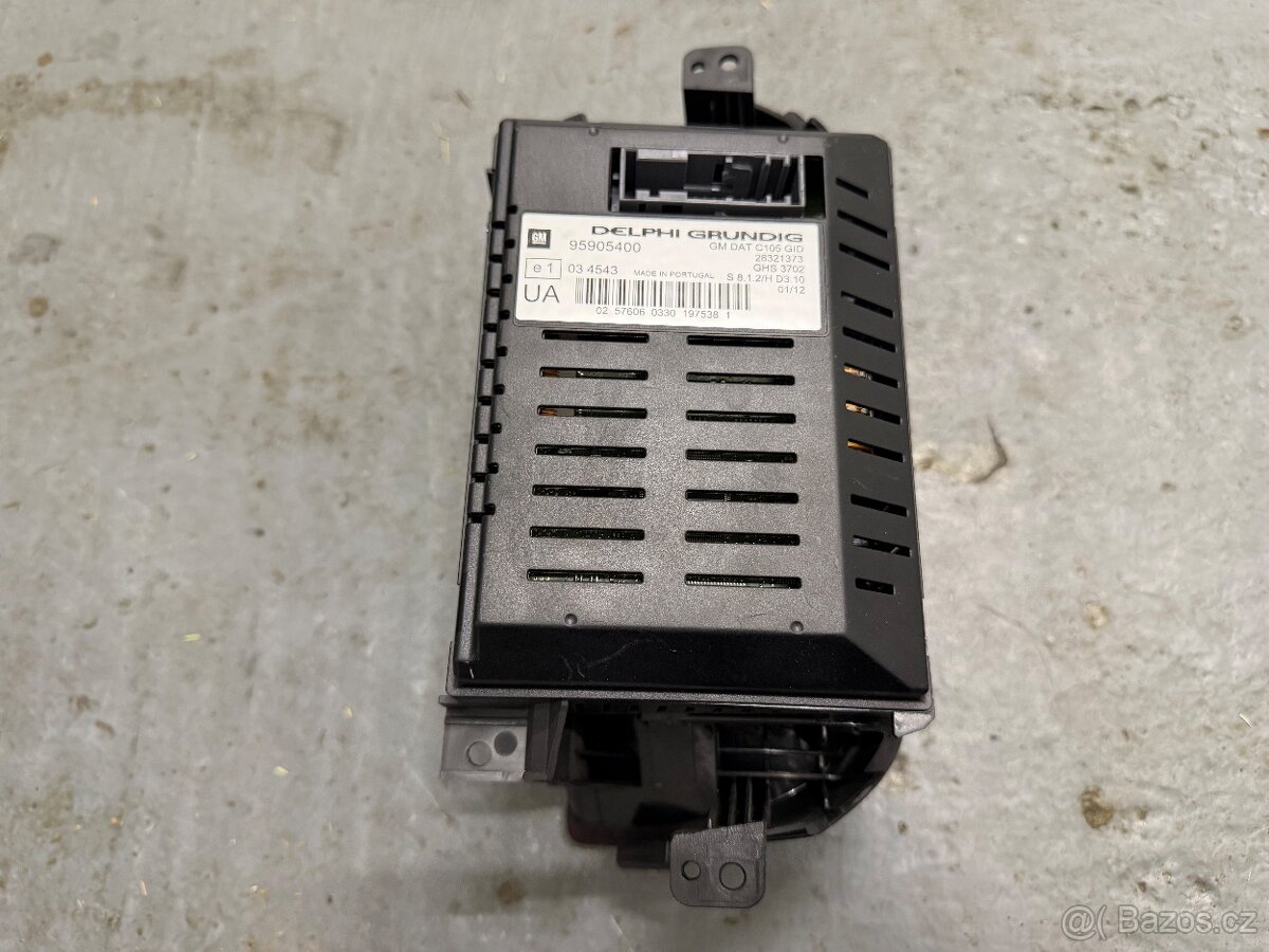 Opel Antara displej navigace - 2