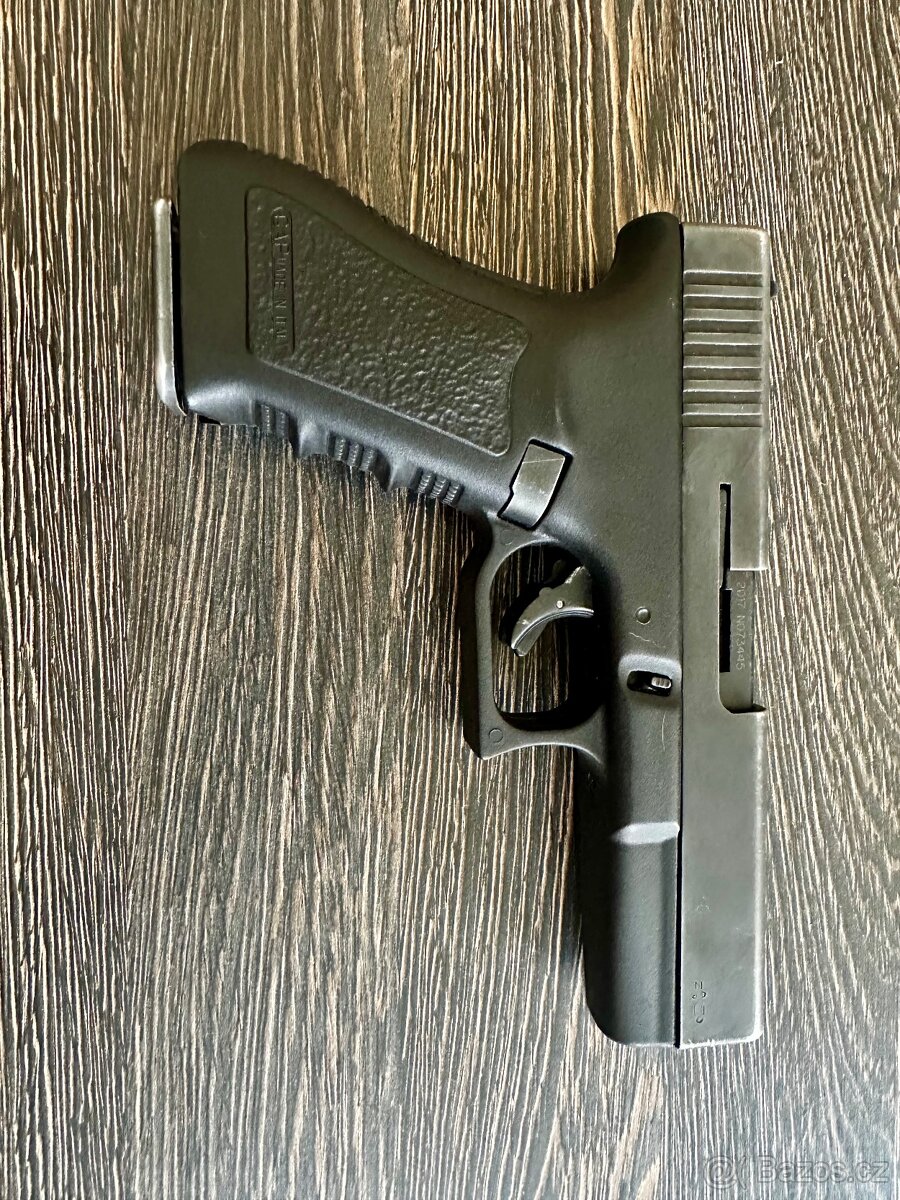 Plynová pistole glock kat.D - 2