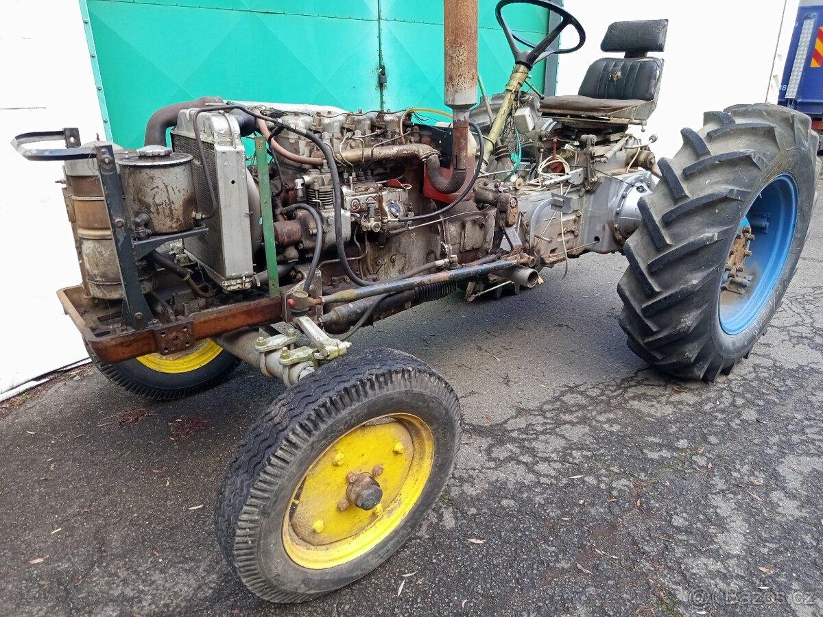 Zetor 5711 náhradní díly - 2