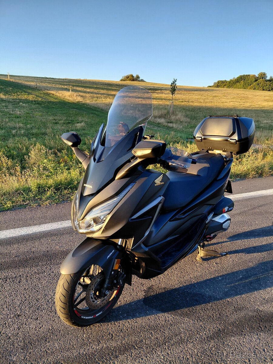 Honda Forza 350 - 2