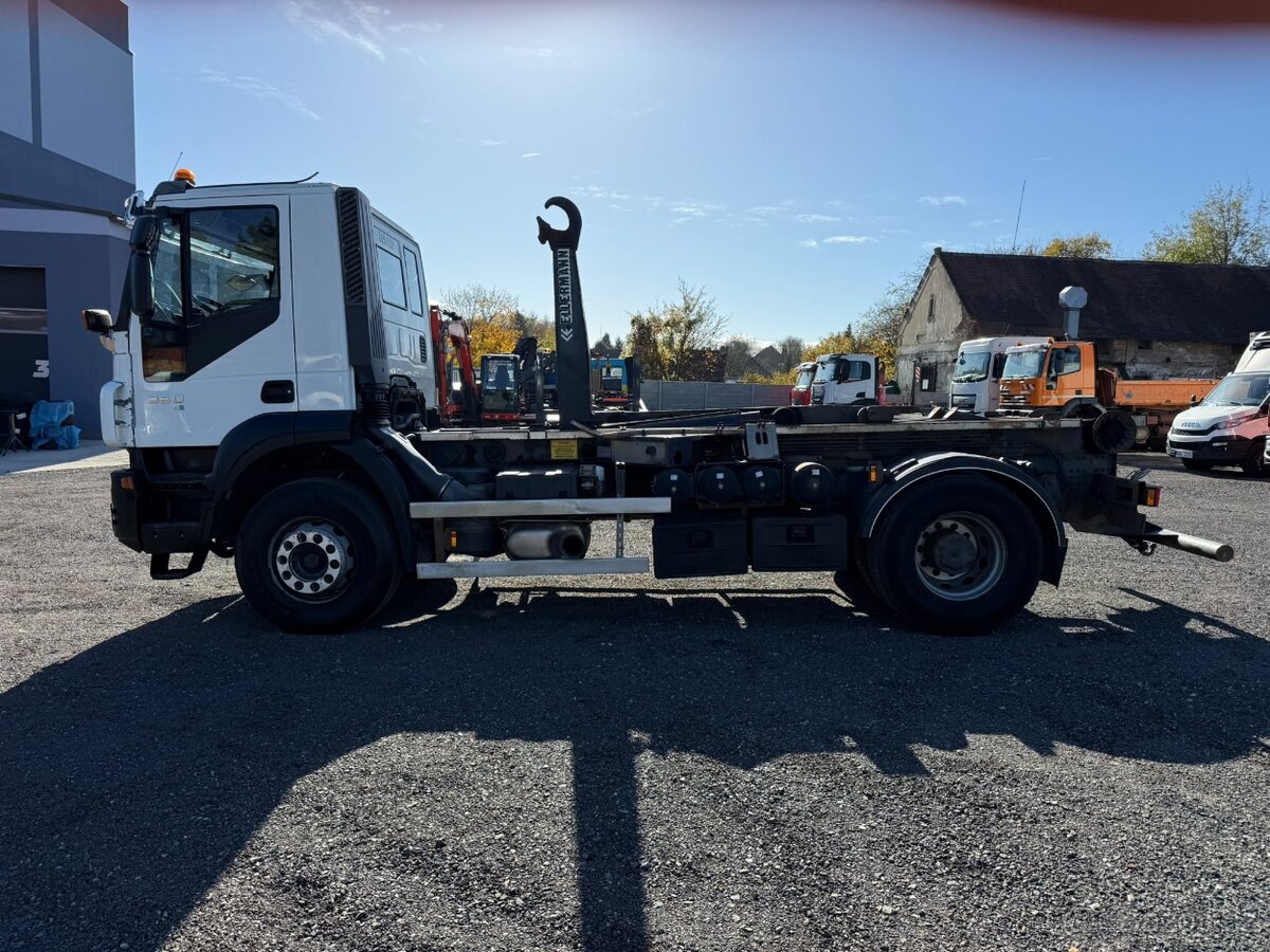 Iveco Trakker 360 E5 NOSIČ KONTEJNERŮ - 2