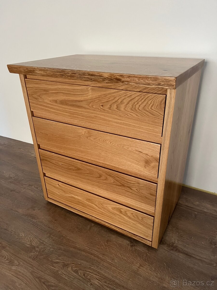 Dubová komoda - SLEVA - 2