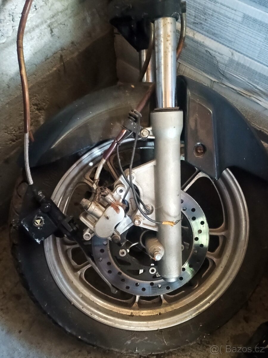 skutr 400 italjet ND - 2