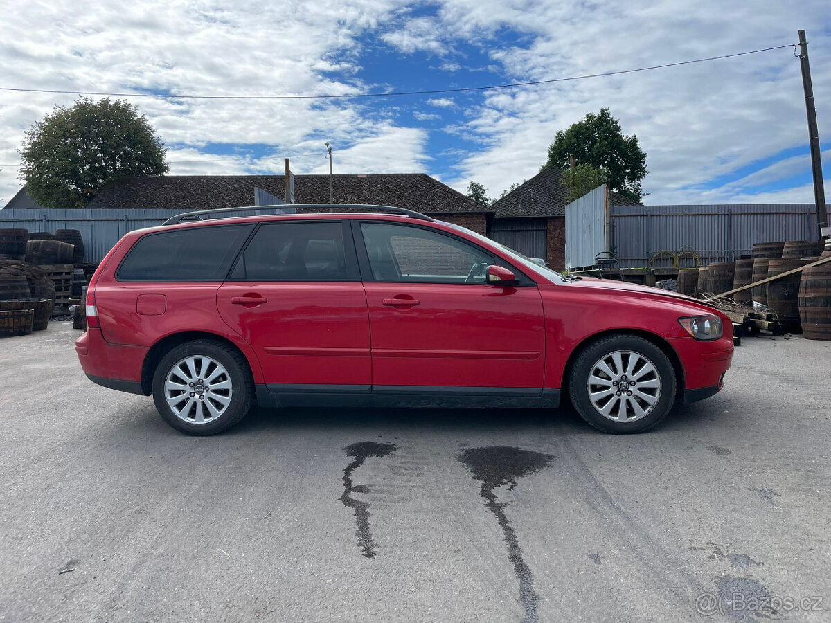 Volvo V50 combi na náhradní díly - 2