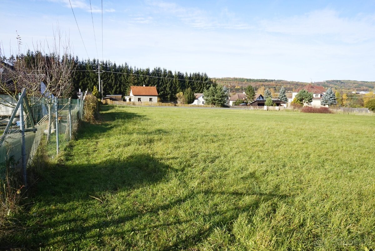 Stavební pozemek 1235 m2 pro RD, Medový Újezd - 2