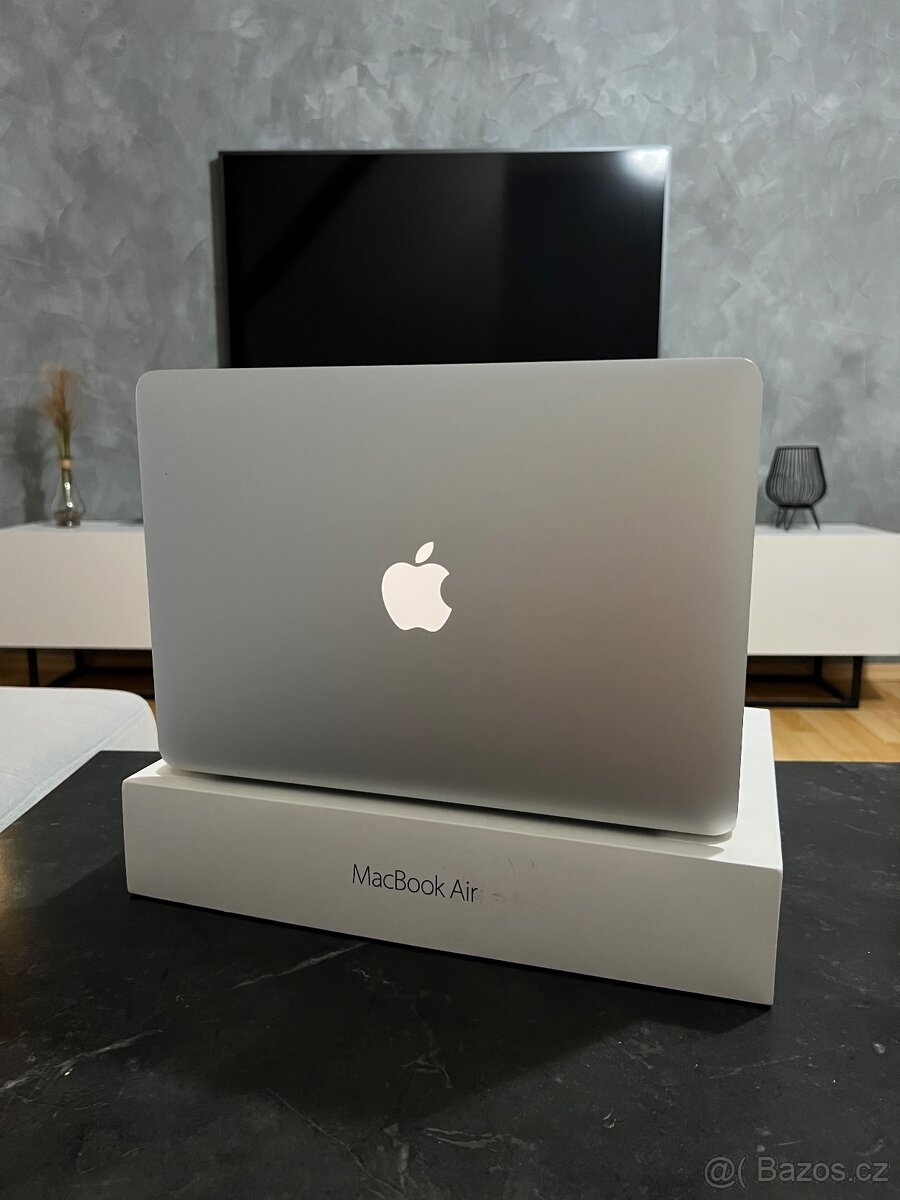 MacBook Air 13 - 2