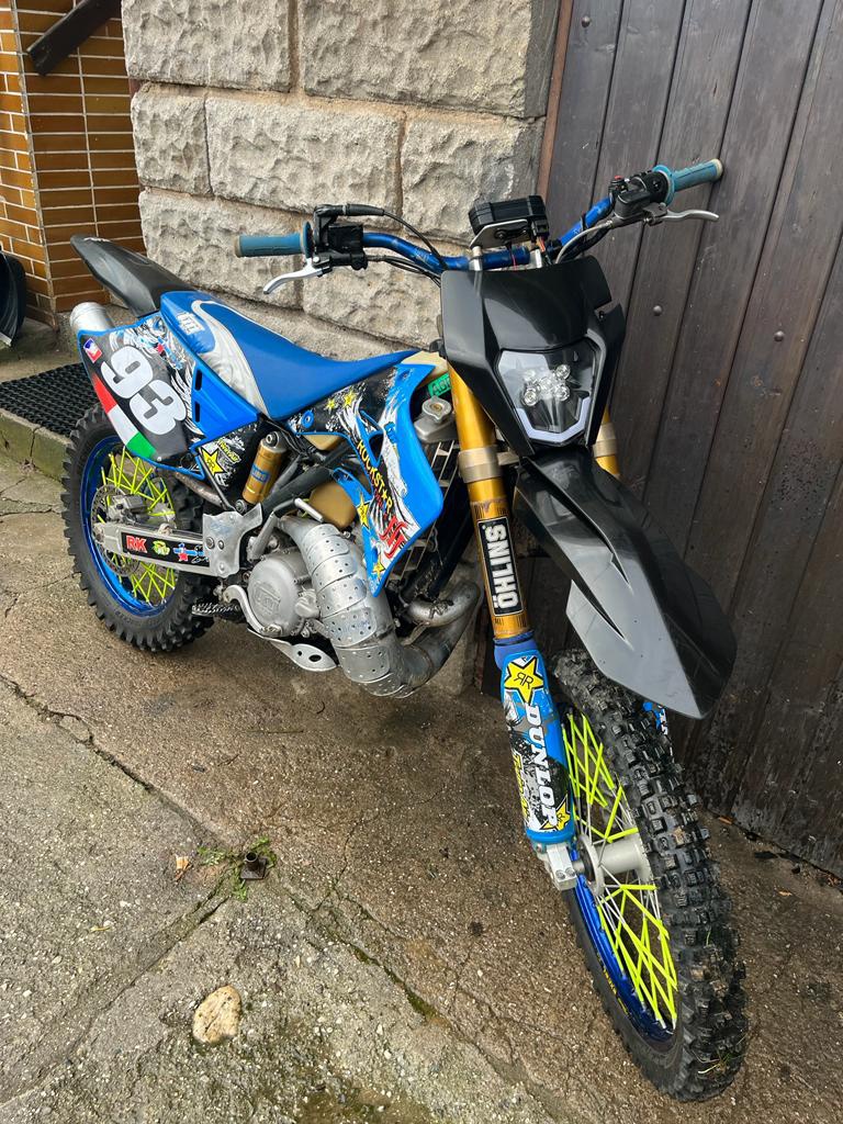 TM Racing EN 300 - 2