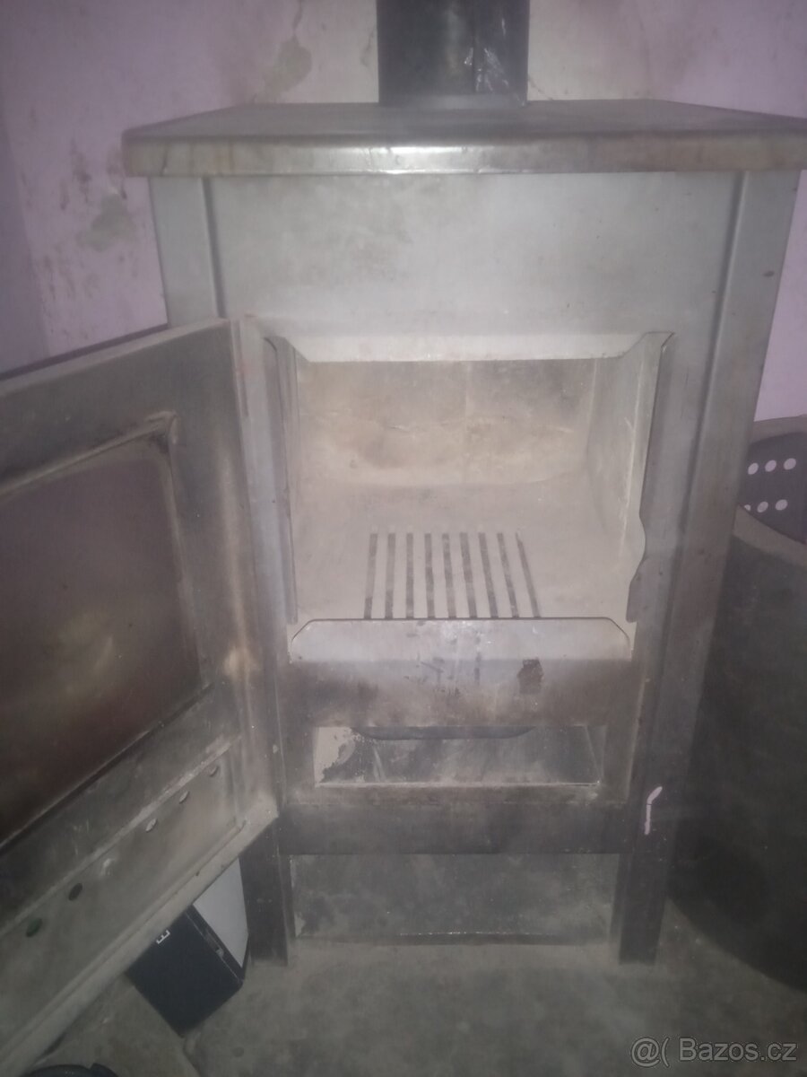 Prodám krbová kamna - 2