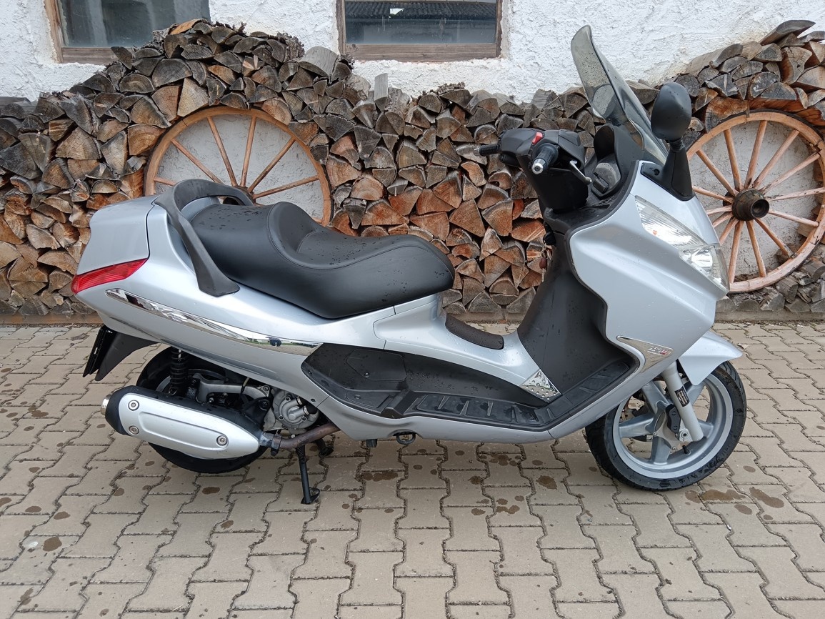 PIAGGIO X8 250 i.e - 2