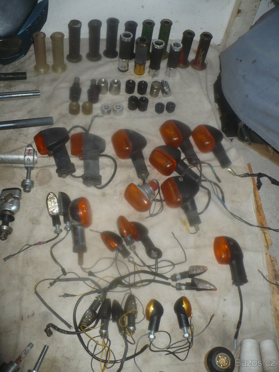 řídítka,padáky,zrcátka,světla,řetězy,páčky - 2