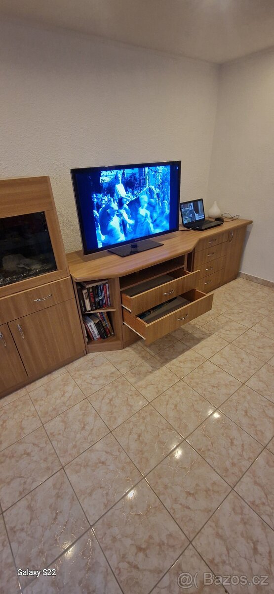 Obývací stěna - 2