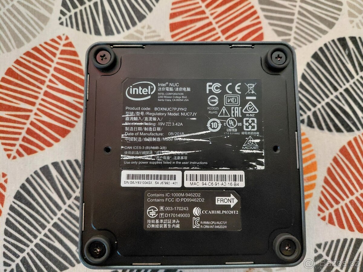 Intel NUC 7PJYH2 - 2