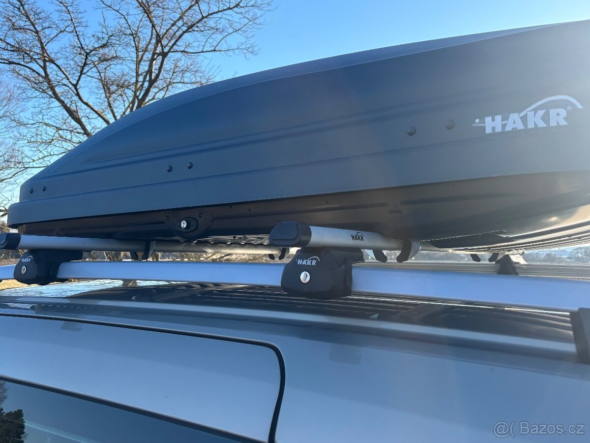 Střešní box HAKR Magic line 370 - 2
