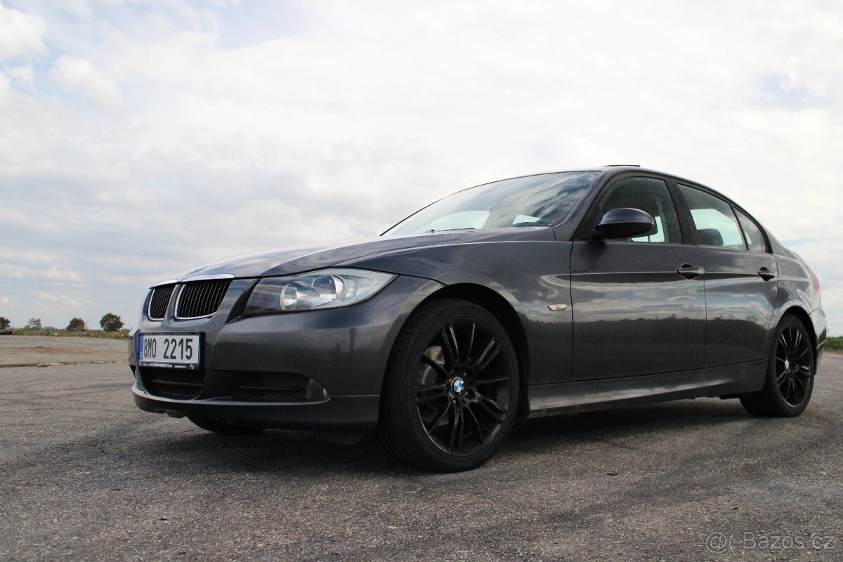 BMW 320i e90 - 2