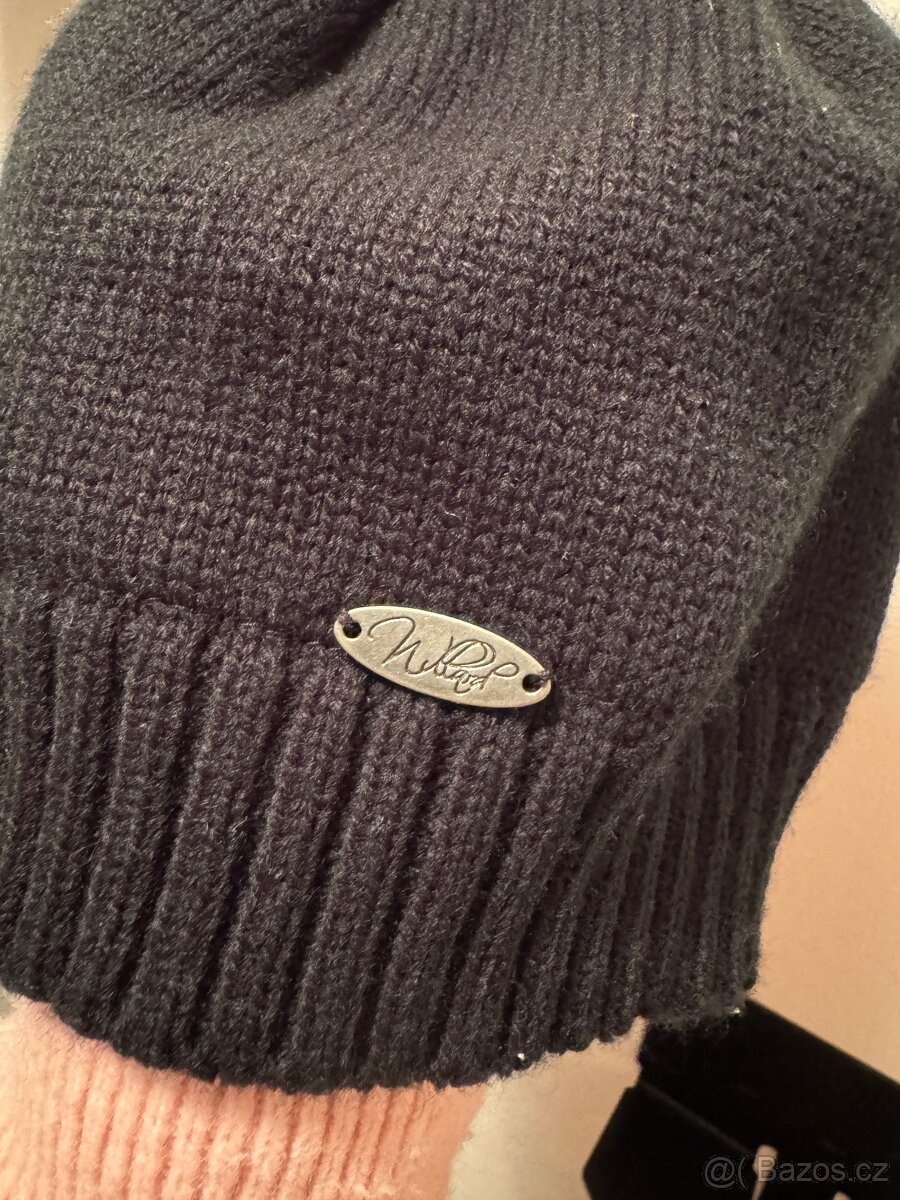 Zimní čepice a šály - 2