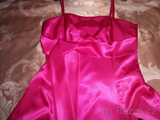 Prodám společenské šaty vel. 40 - 2