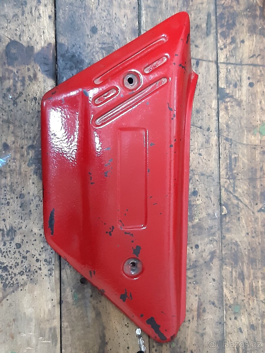 ČZ Enduro 250 175 bočnice - 2