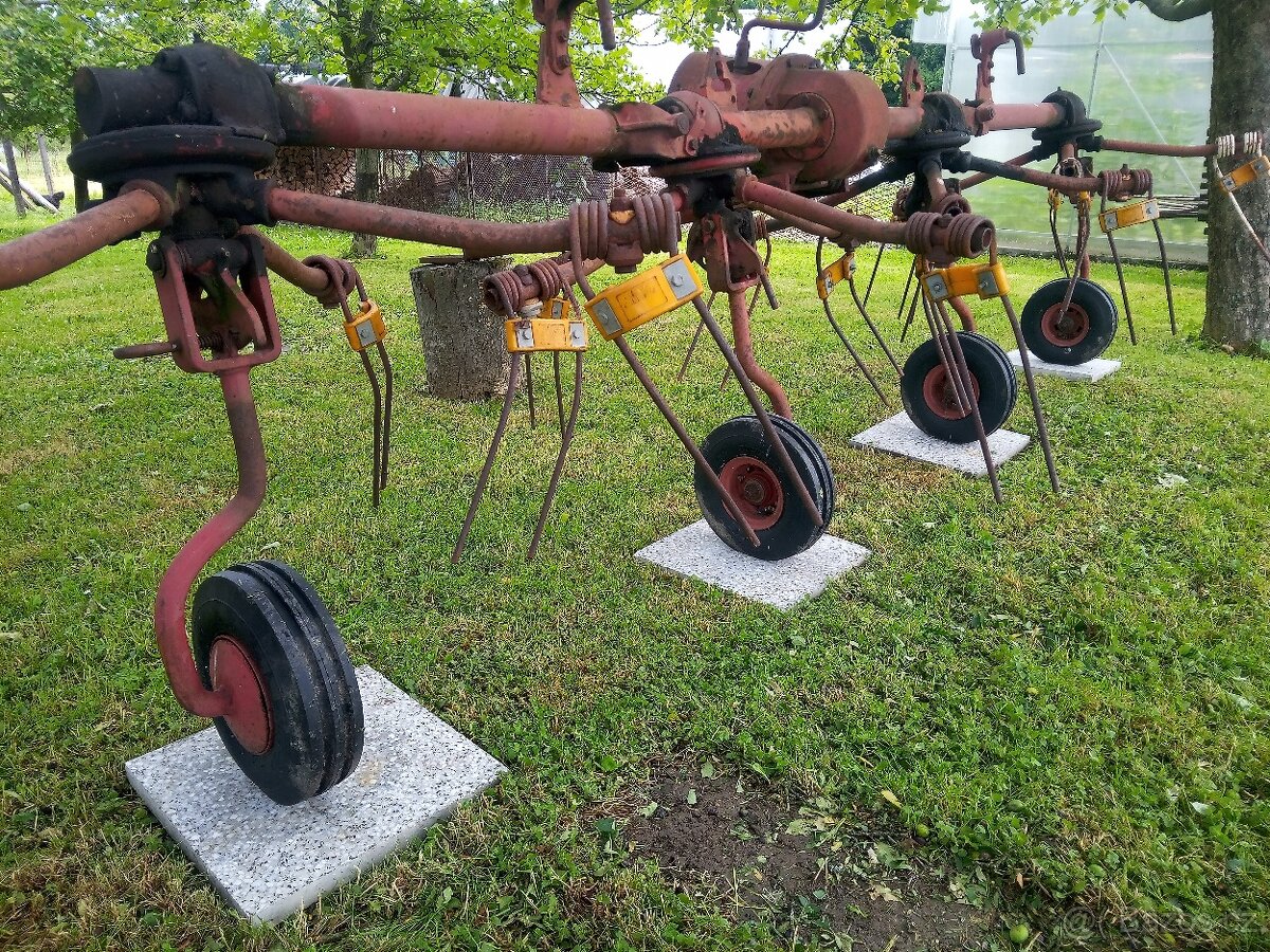 Obraceč sena KH 4 - 2