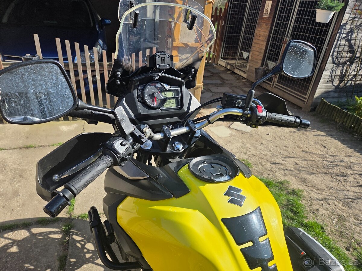 Suzuki V-Strom 650 - 2