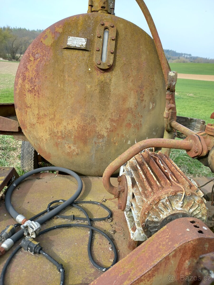 Fekal/ cisterna/ vývěva - 2