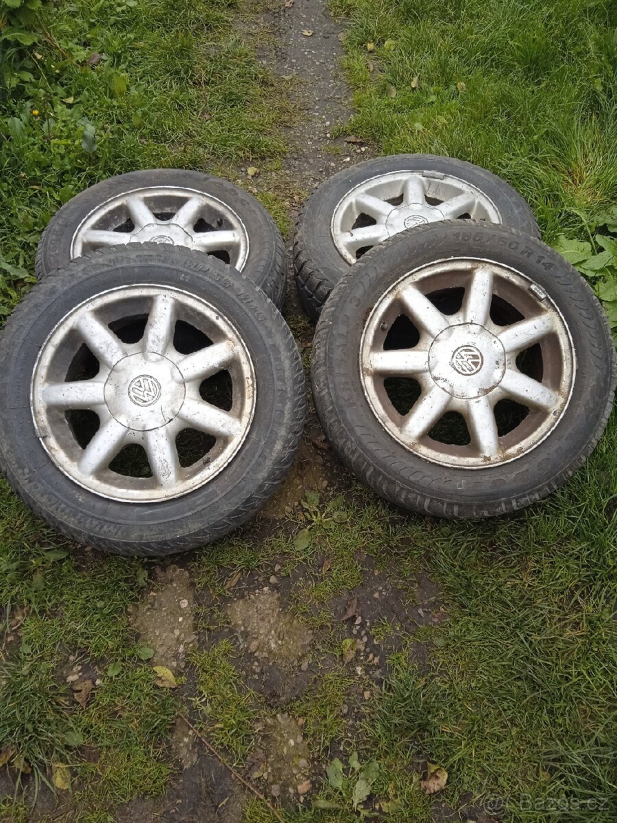 4x100 14 golf 3 - 2