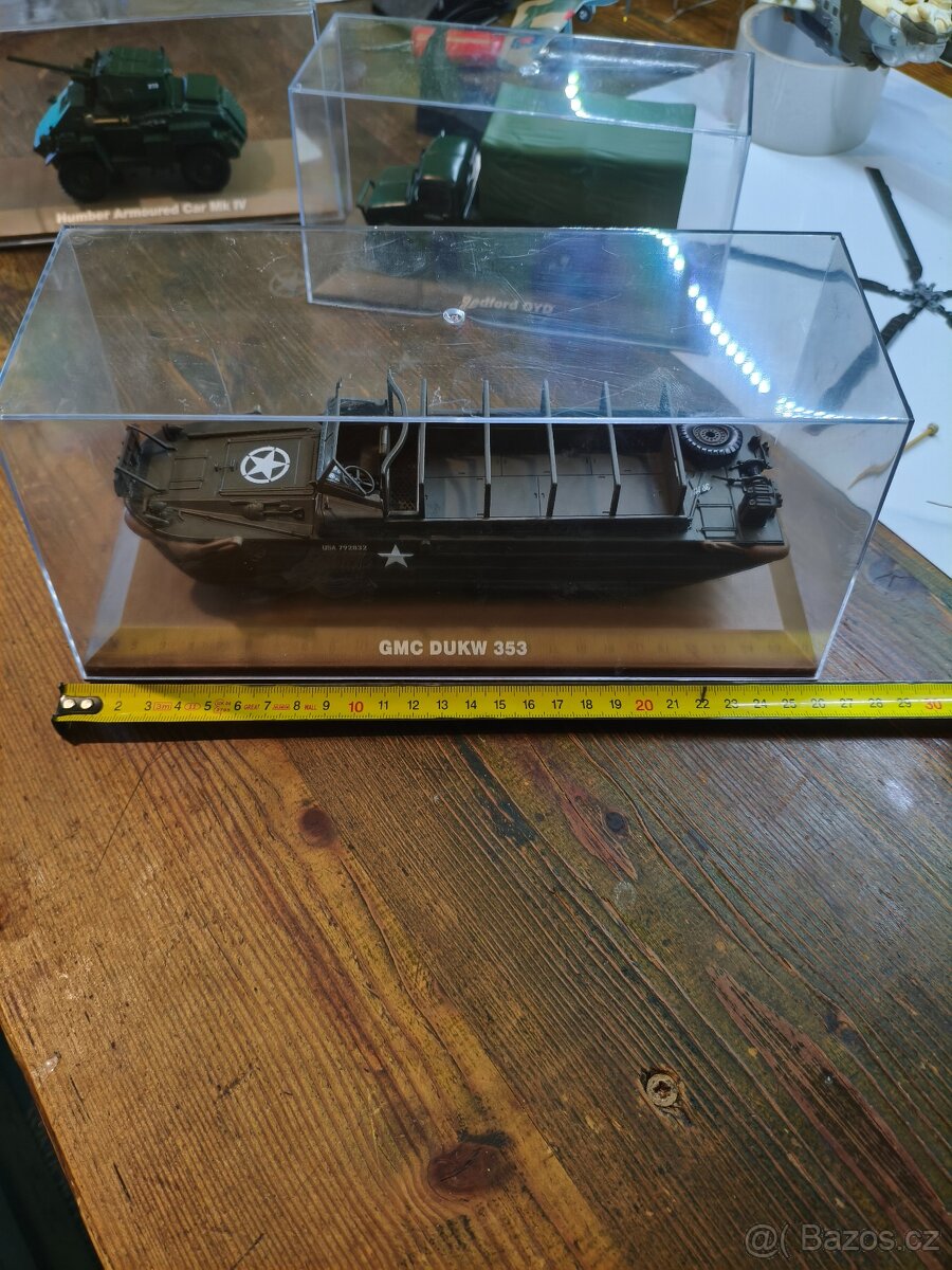 Vojenské modely 1:43 - 2