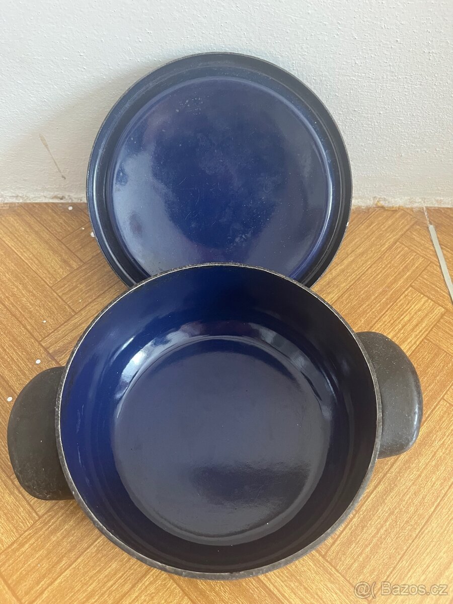 Smaltovaný hrnec s poklici 2,2l (ø 25) - 2