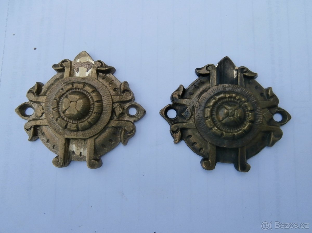 Trezor POPELKA starožitný ozdoby venkovní za 499 - 2