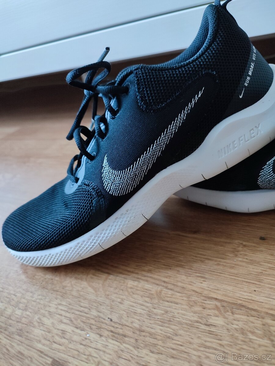 Sportovní boty, tenisky - 2