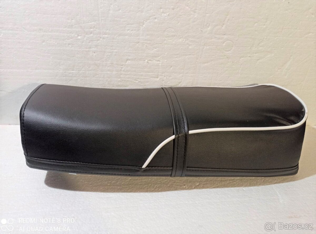 Sedlo Jawa 350/634 bílá linka - 2