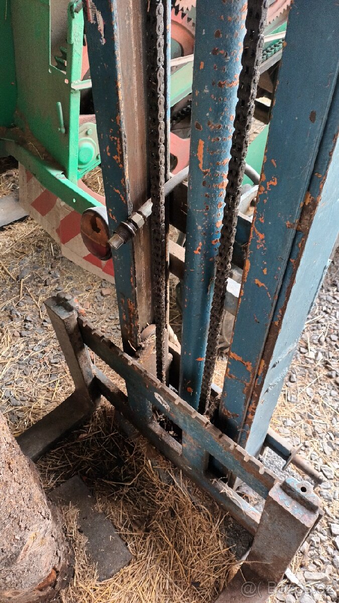 Desta, véž, VZV, vidle, paleťák za traktor. - 2