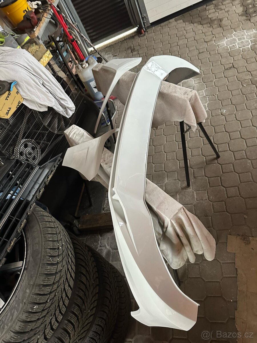 Volkswagen t6 spoiler - 2