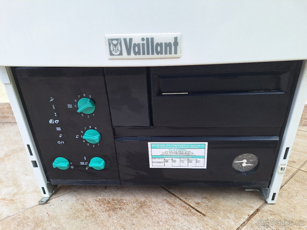 Plynový kotel Vailant VUW INT 242/1E - 2