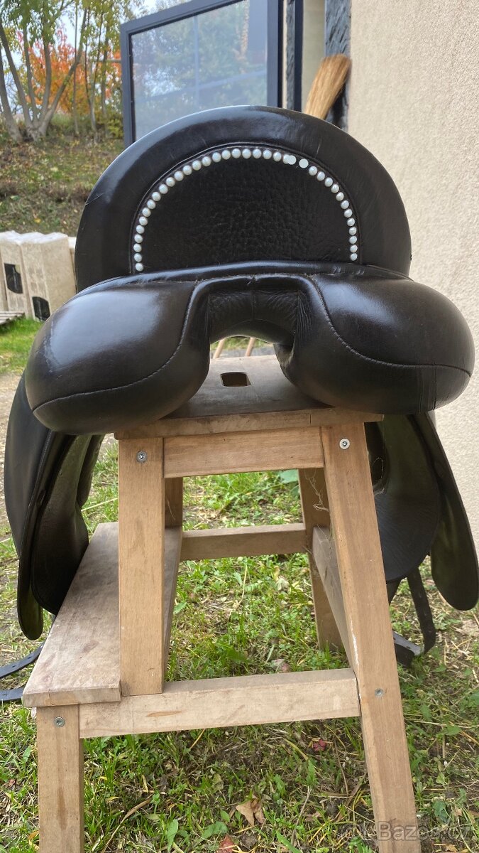 Drezurní sedlo Albion SLK, 17,5 posedlí - 2