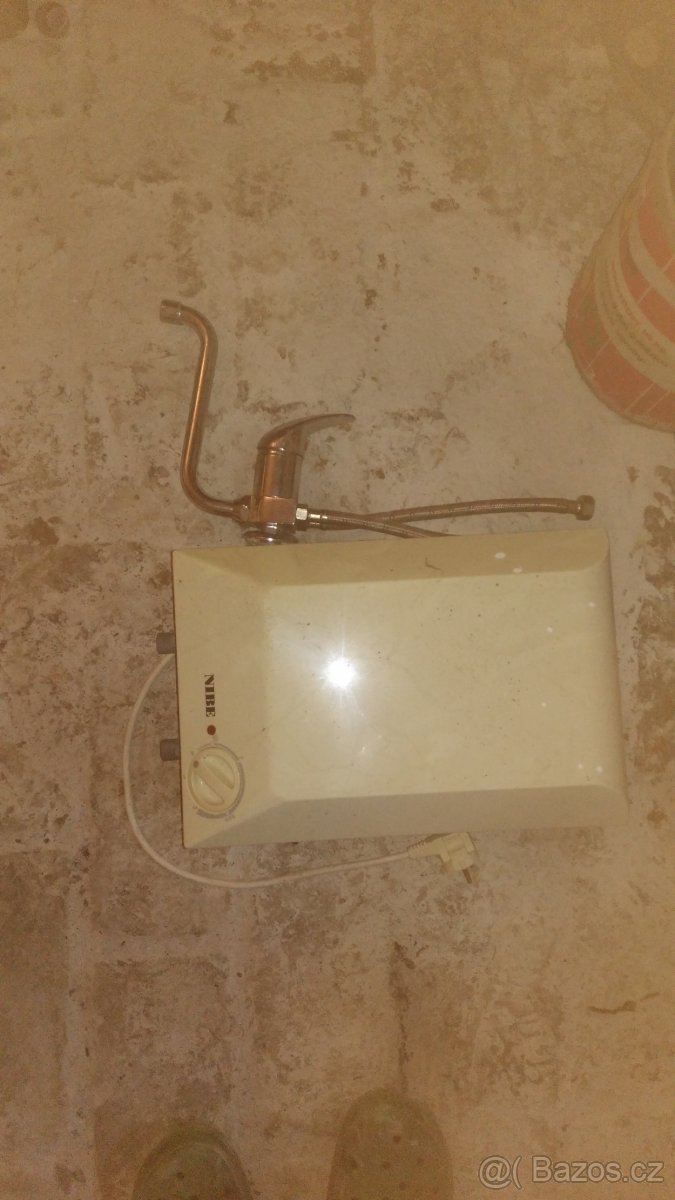 Průtokový ohřívač NIBE - 2