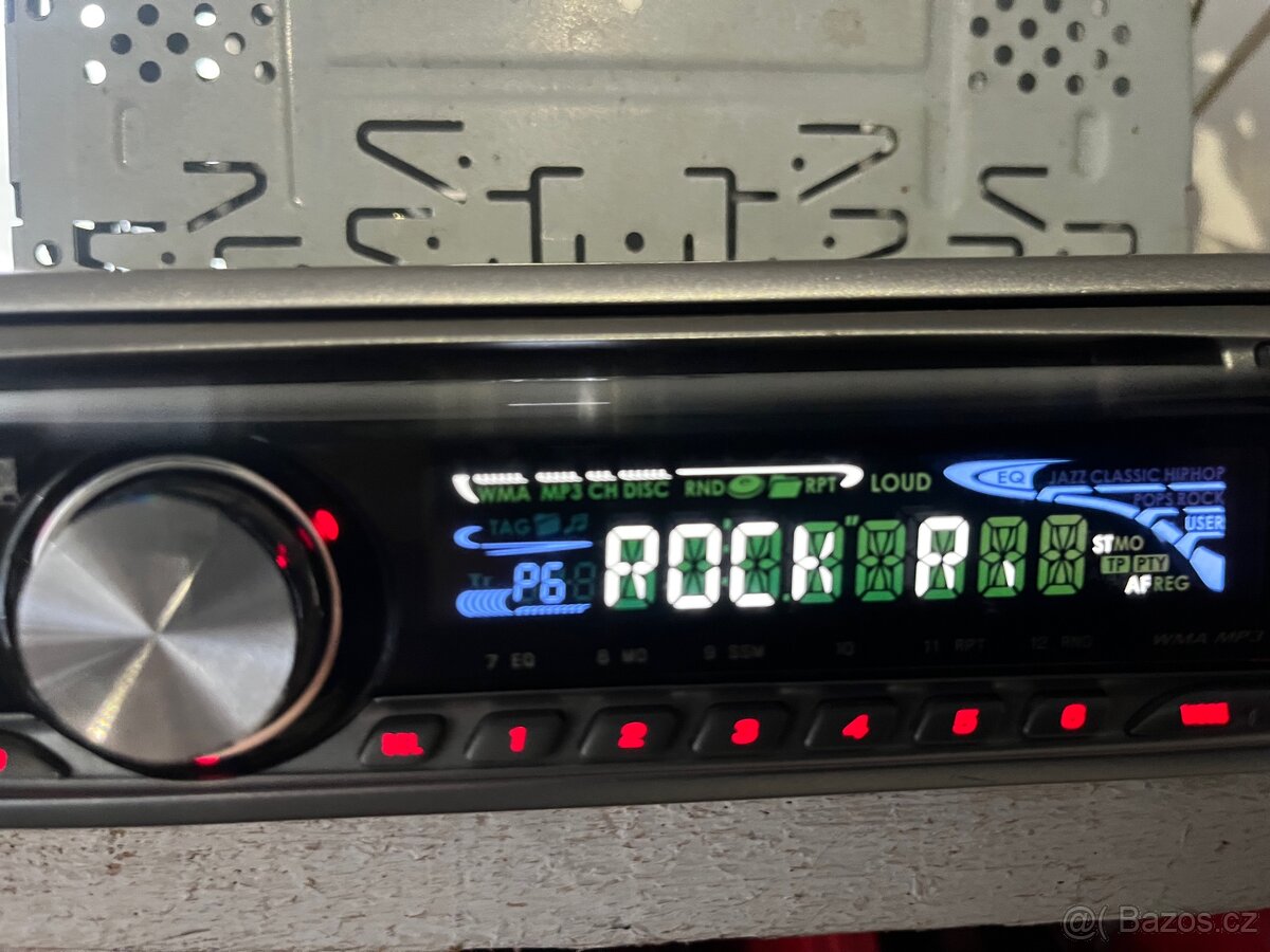 JVC autoradio 4x50 , mp3 - 2