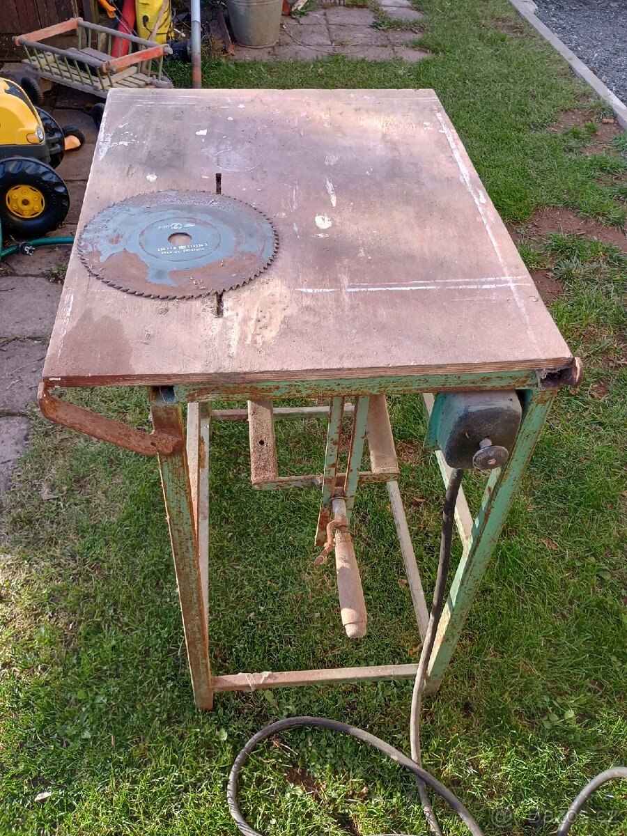 Stolní kotoučová pila - cirkulárka - 2