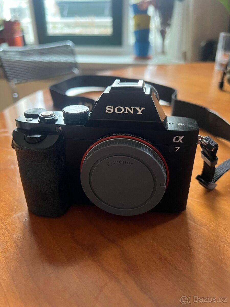 Sony Alpha 7 I - 2