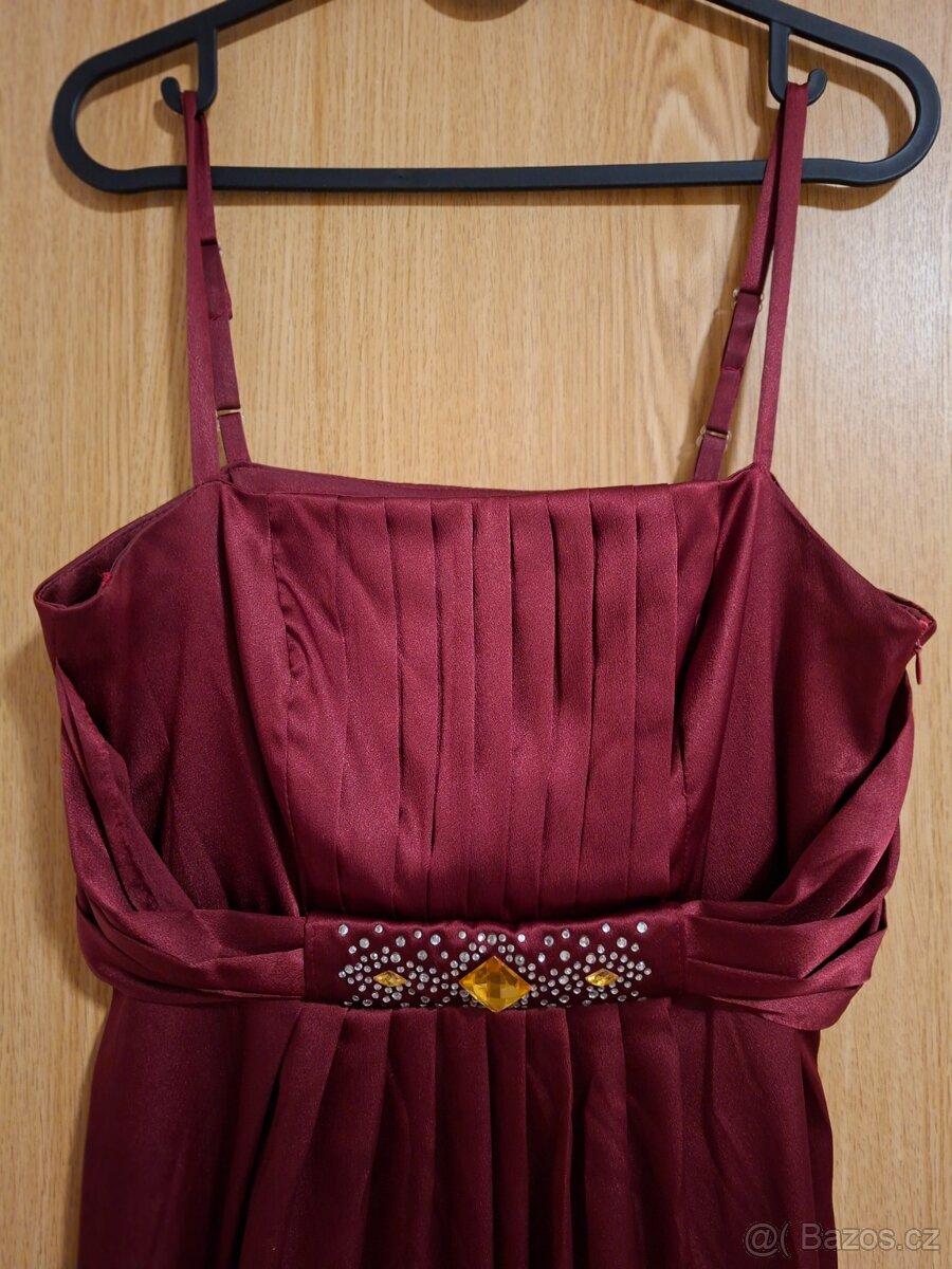 Dámské šaty - 2